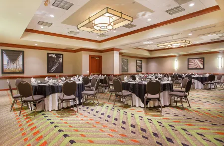 Holiday Inn UNIVERSITY PLAZA-BOWLING GREEN by IHG