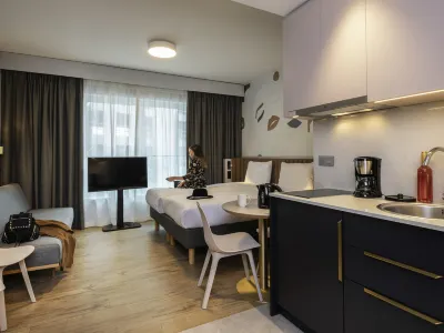 Aparthotel Adagio Access Brussels Delta Отели рядом с достопримечательностью «Аббатство Камбр»