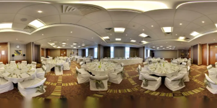 Crowne Plaza READING by IHG