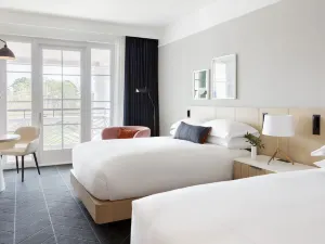 Kimpton the Forum Hotel