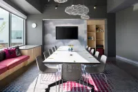 Aloft Waukee Hotels in Waukee
