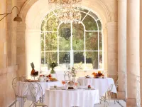 Château Léognan, Domaine Viticole - Proche Bordeaux Hotels in Martillac