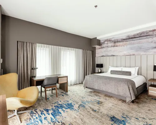 أثينيوم سويت هوتل Hotels near منتزه بيلي أيسل