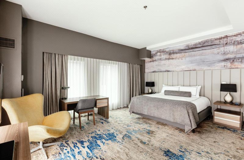 Atheneum Suite Hotel