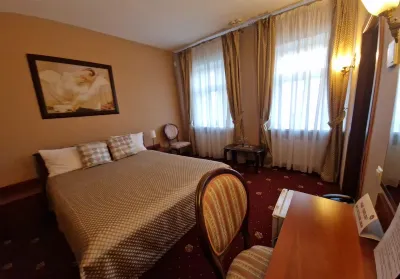 Perekrestok Jazza Hotel di 