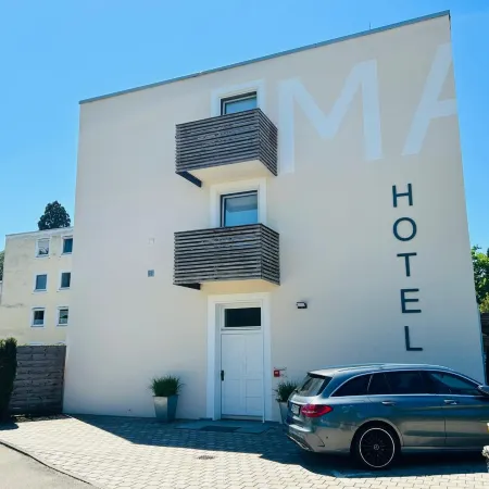 Maxhotel