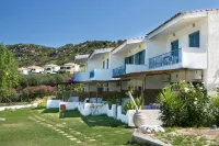Metaxatos Apartments