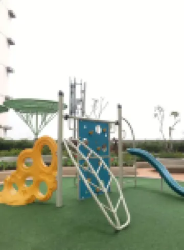 Moagi Stay Alamanda - Netflix Ready! at Bassura City Apartment