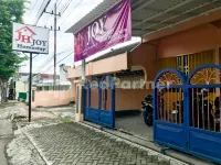 Joy Homestay near UMJ Jember Mitra RedDoorz Hotels in Sumbersari