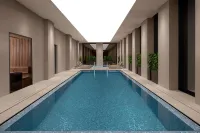 Courtyard Prishtina - Pools