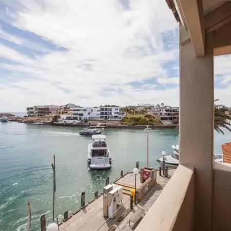 The Marina Hotel - Mindarie