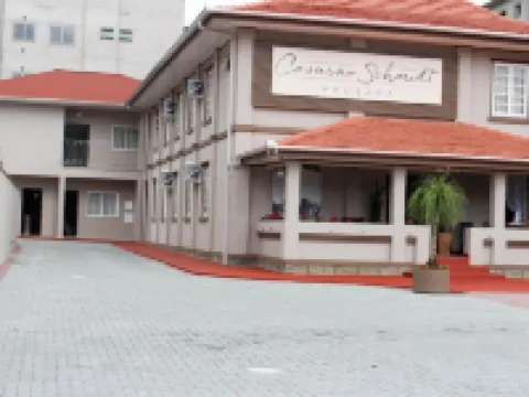 ポウサダ カザラン シュミット ポメロデのホテル