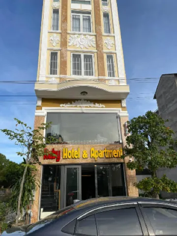 Khách sạn & Căn hộ Ruby Các khách sạn gần Đỉnh La Bàn - Núi Dinh