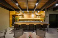 I am Design Hotel Campinas by Hotelaria Brasil - bar