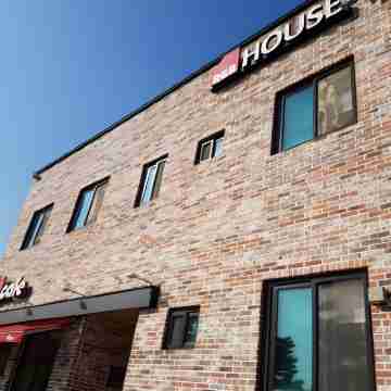 Rgb Guesthouse Hotel Exterior