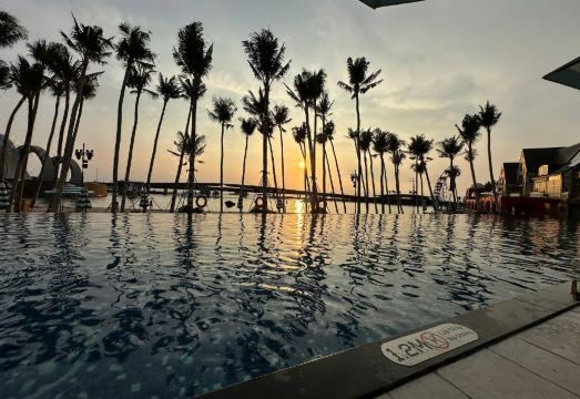 1. 시벨레 선셋 호..