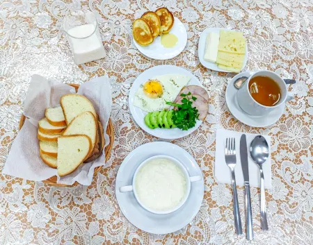 Авантаж Отели рядом с достопримечательностью «Ессентуки, Санаторий»