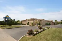 Days Inn by Wyndham Leamington Hotels in Leamington