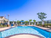 Candlewood Suites LAKE JACKSON-CLUTE by IHG Hotels in Lake Jackson