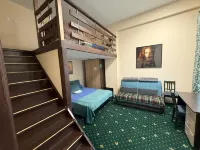 Hotel Zarya - 주차장