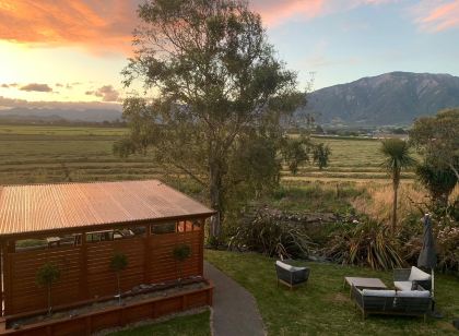 Brook House B&B & Cottages