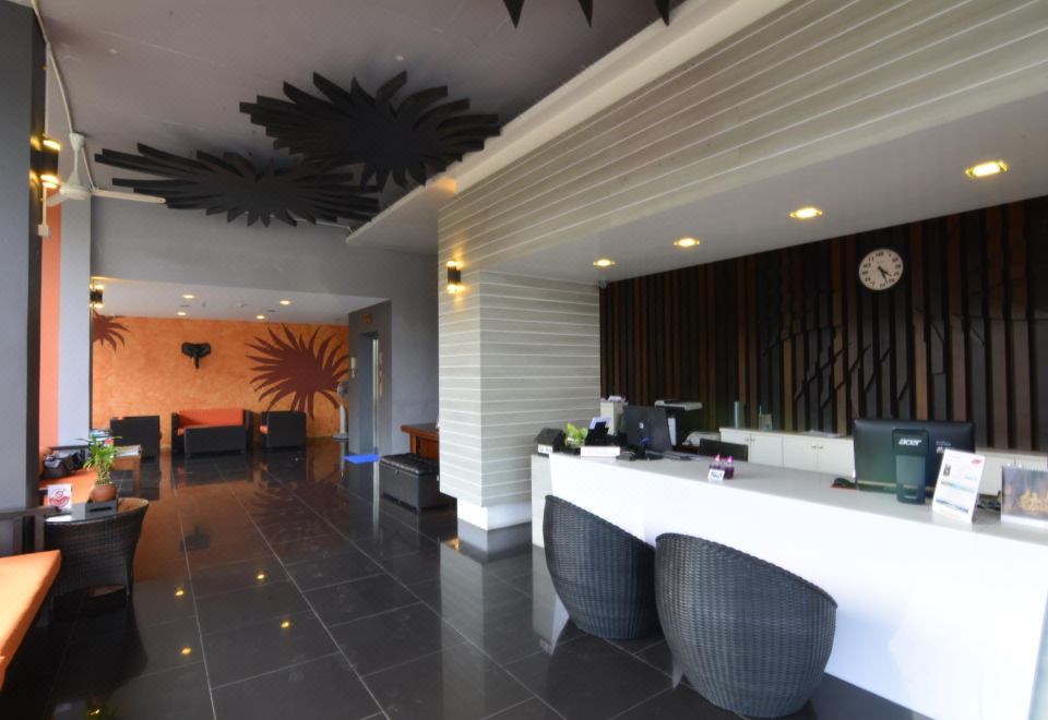 차웽 노이 풀 빌라