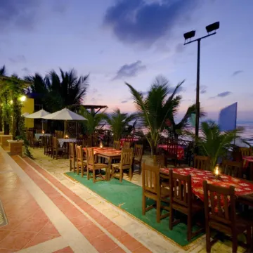 Puerto Del Sol Beach Resort and Hotel Club
