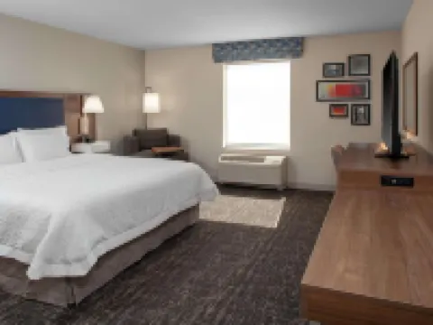 芝加哥伯爾裏奇歡朋套房酒店 布爾里奇酒店