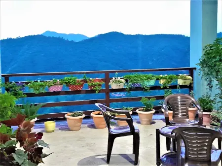 Mountain and Peace Отели рядом с достопримечательностью «Kotkhai Palace»