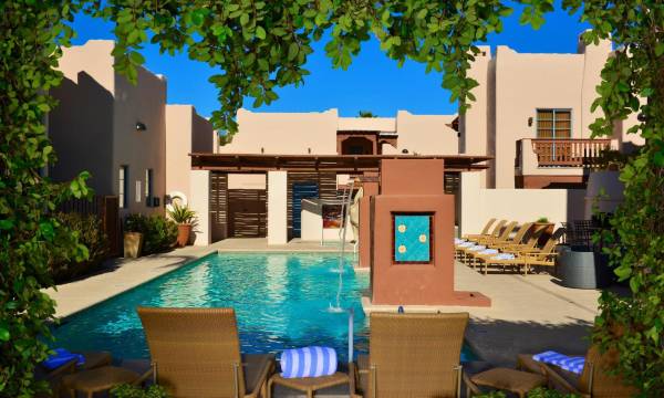 Lodge on the Desert