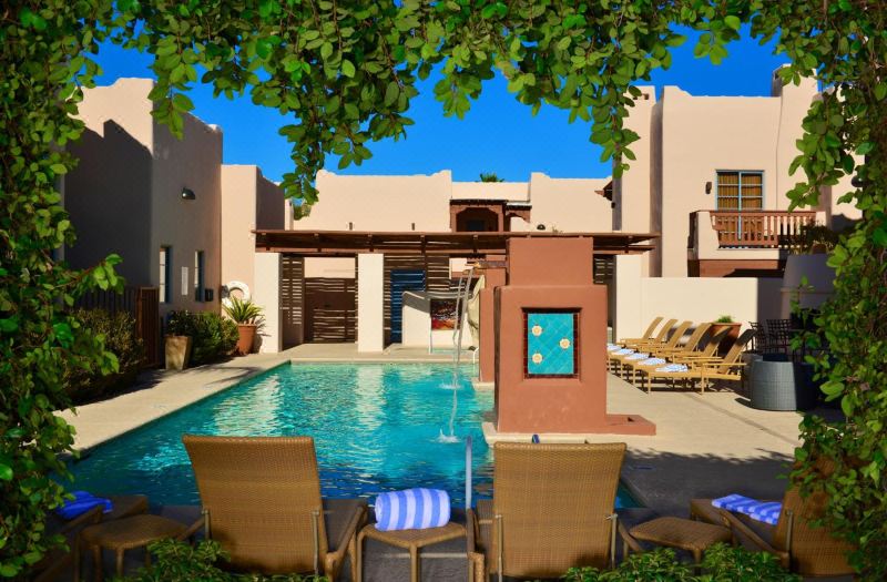 Lodge on the Desert
