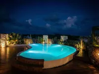 6BR Luxury Penthouse: Rooftop Pool & Bathtub - Villa