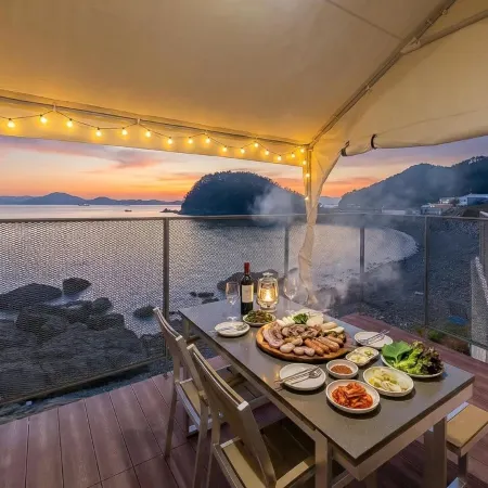 Namhae Pumda Pool Villa Pension