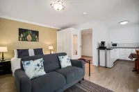 Oyster Cove Chalet - Airport Shuttle