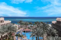 Sea Star Beau Rivage Hotel - Rooftop Pools