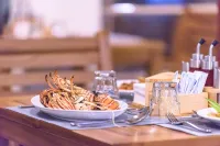 Araamu Hotels Maldives - breakfast
