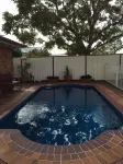 Aussie Rest Motel - Pools