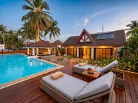 Utopia Beachfront Vacation Club - Pools