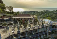 Roots Resort - 2-Star
