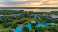 DoubleTree by Hilton Weerawila Rajawarna Resort Hotels in der Nähe von Internationaler Flughafen Mattala Rajapaksa