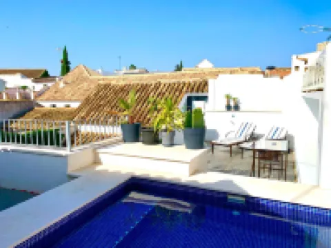 尤德利亞露台公寓