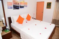 White Villa Airport Transit Hotel Hotels in Minuwangoda