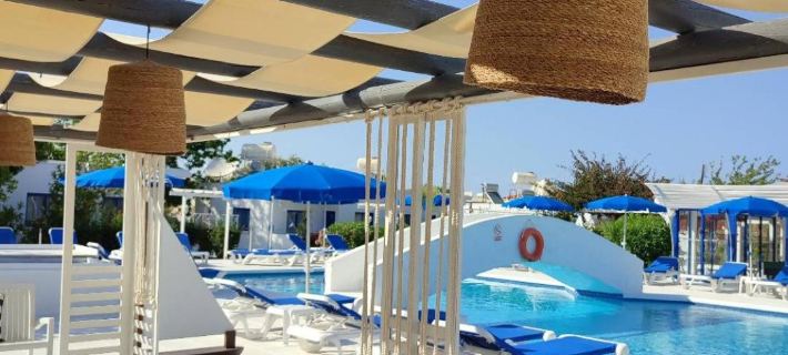 Flokkas Hotel Apartments Отели в г. Протарас