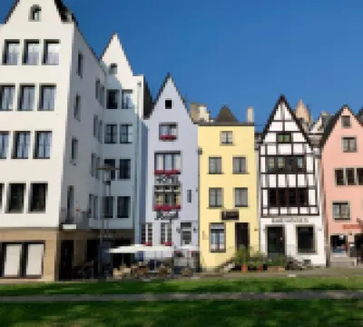 Altstadthotel Hayk am Rhein