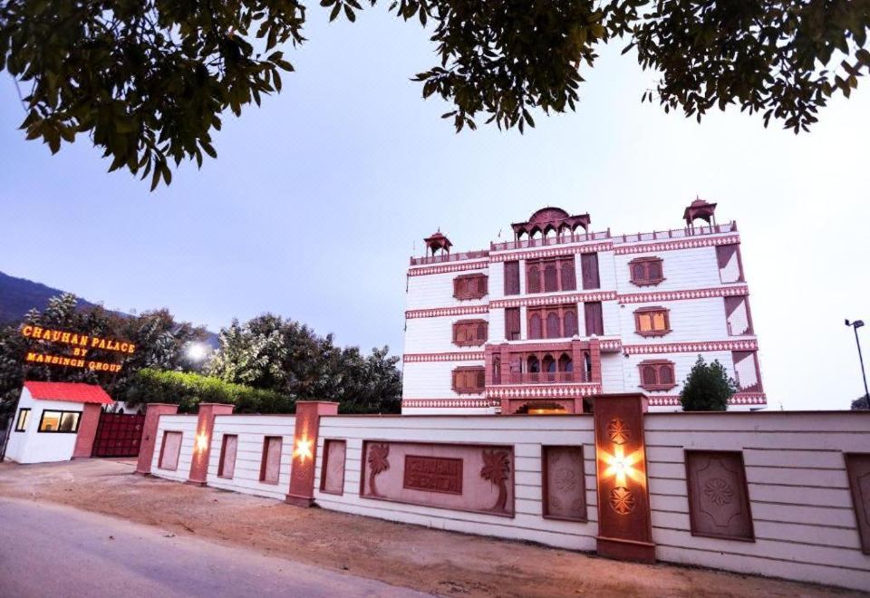 hotel overview picture