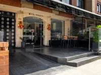 Hotel Splendor by Friends Company Hotels near Central Station