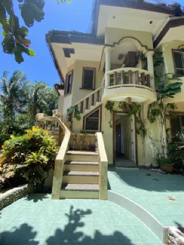 Tahanan Resort فنادق في سيكويجور