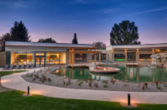 Hotel Atlantis Hotels in 