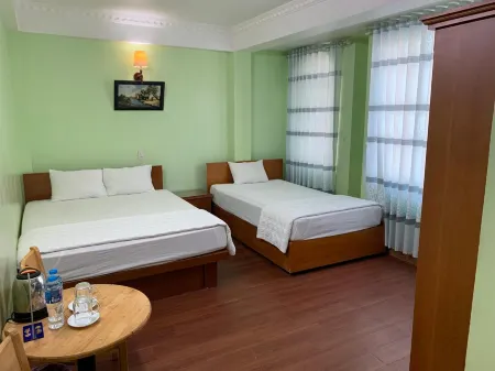 Dong Duong Hotel