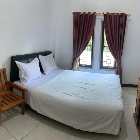 Collection O 90395 Hotel Nascar Family Отели в г. Паланкарая